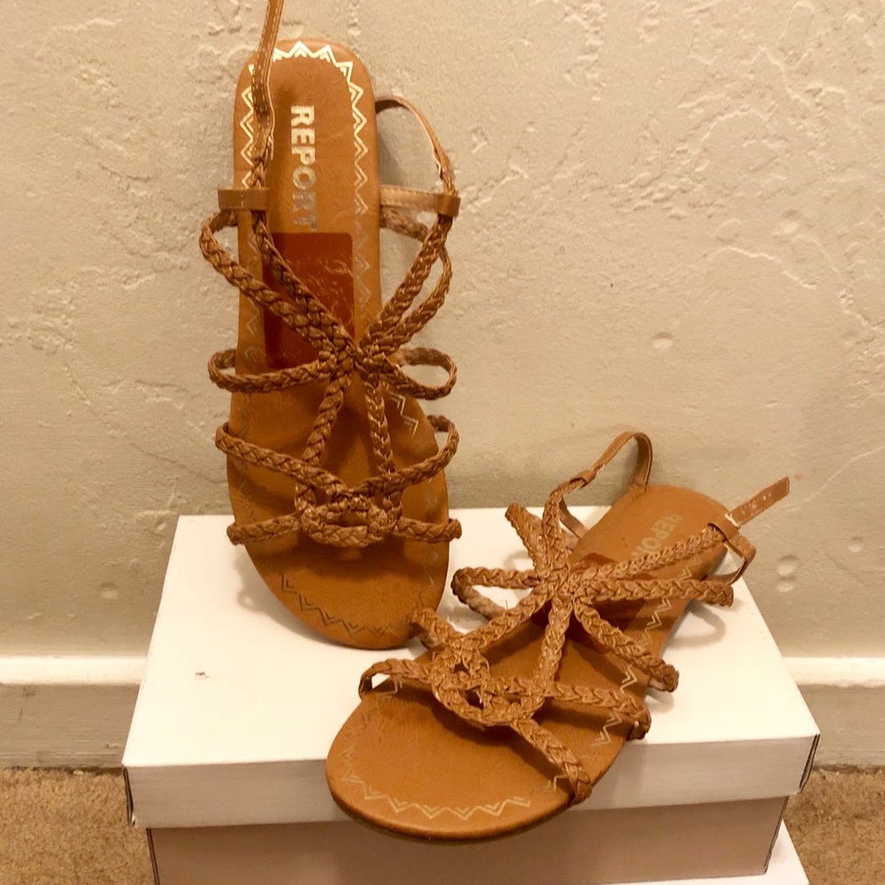NWT REPORT brown leather strappy sandals sz. 9✨